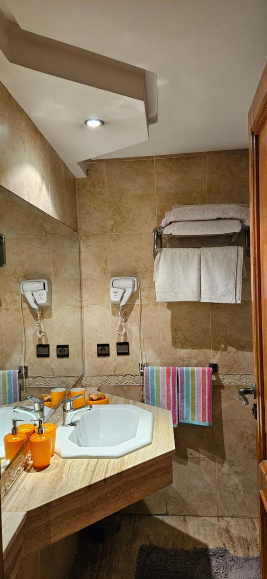 Joum Book Appartement Tous Conforts Maarif Casablanca Eksteriør bilde